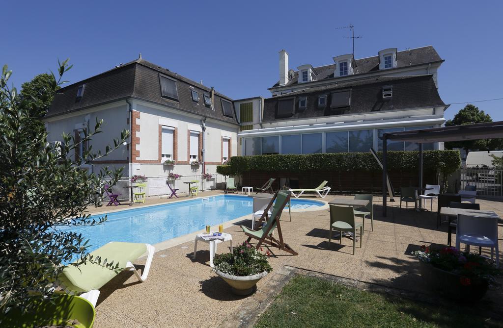 Hotel Les Tilleuls, Bourges Kültér fotó