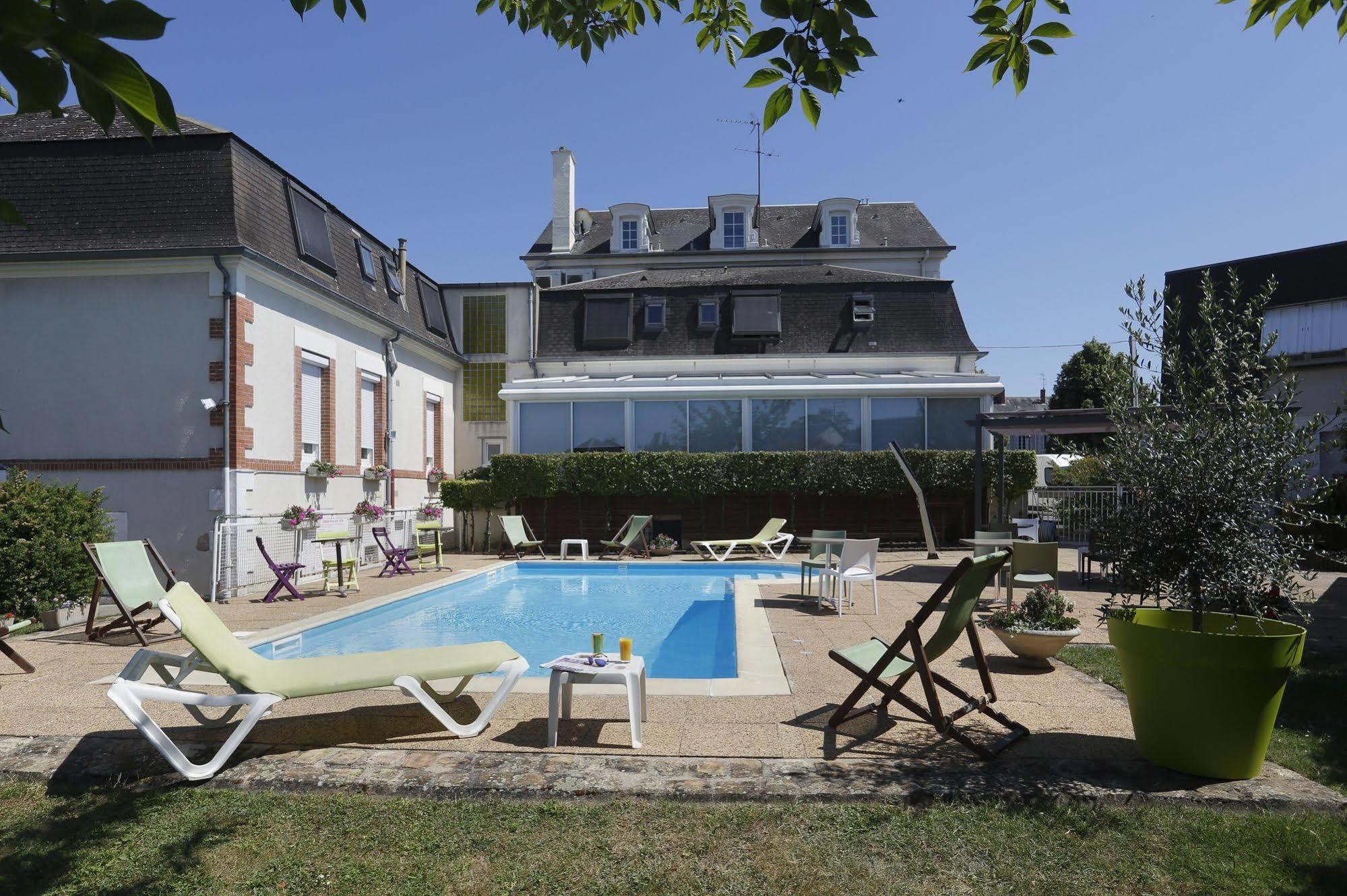 Hotel Les Tilleuls, Bourges Kültér fotó